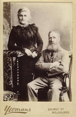 (Photograph Hud-fam-102 by Yeomans, Burke Street, Melbourne, about 1900; click photograph to enlarge; back to return)